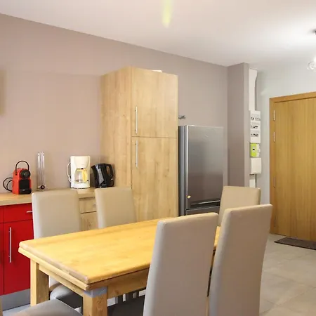 F2 Bis Au Mont-dore Avec Parking Proche Thermes - Fr-1-415-162 Appartement