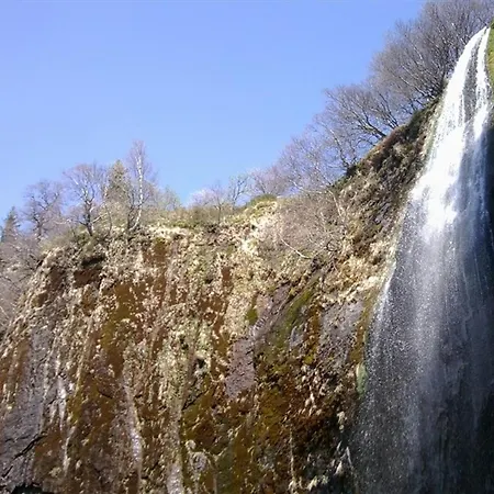 F2 Bis Au Mont-dore Avec Parking Proche Thermes - Fr-1-415-162 Appartement